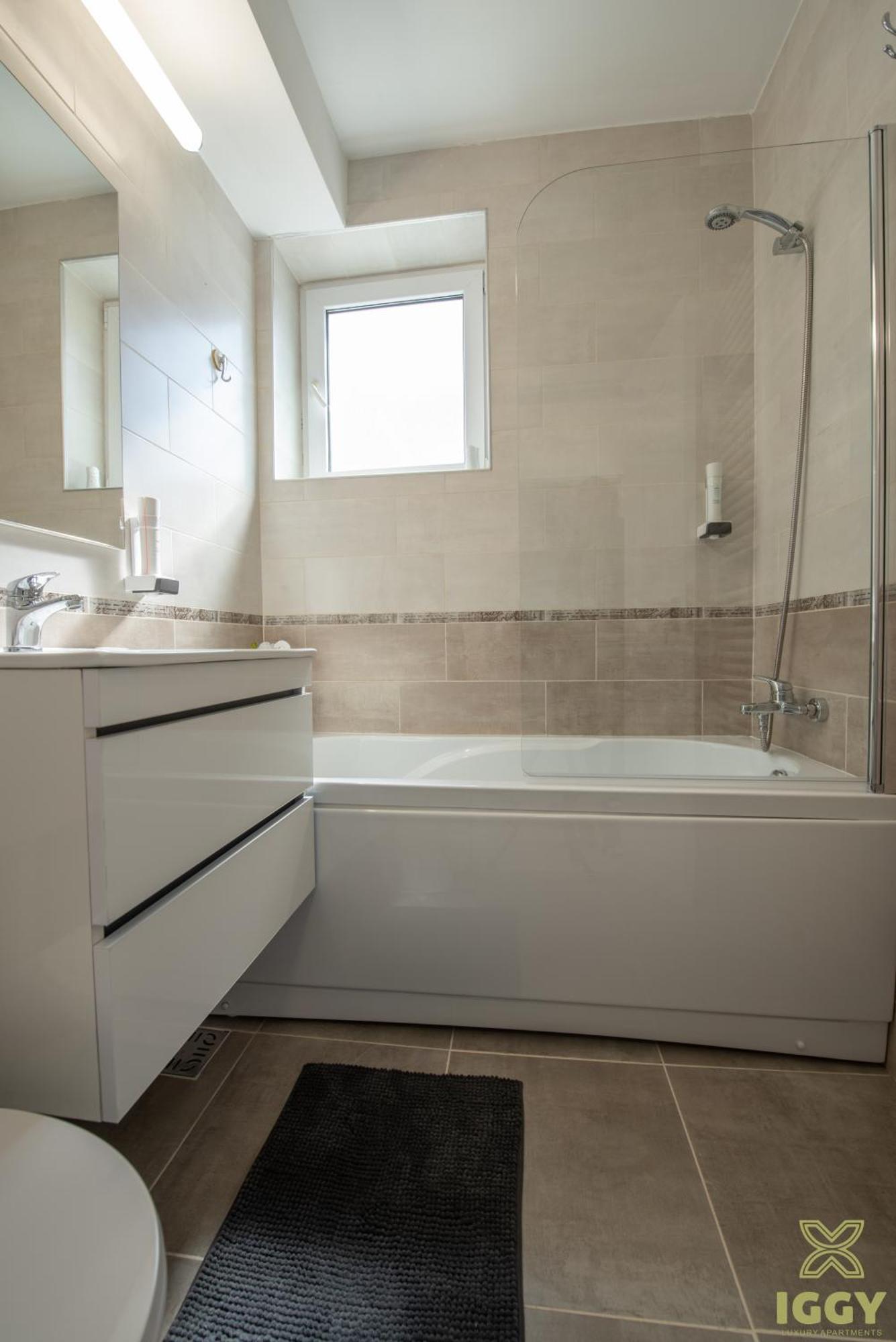 Iggy Premium Apartment Hunedoara Exterior photo